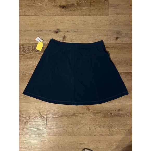 Title Nine Womens Blue Swingtastic Skort Golf Size 8 NWT - Picture 2 of 3